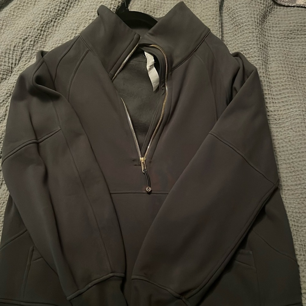 Lululemon oversized scuba